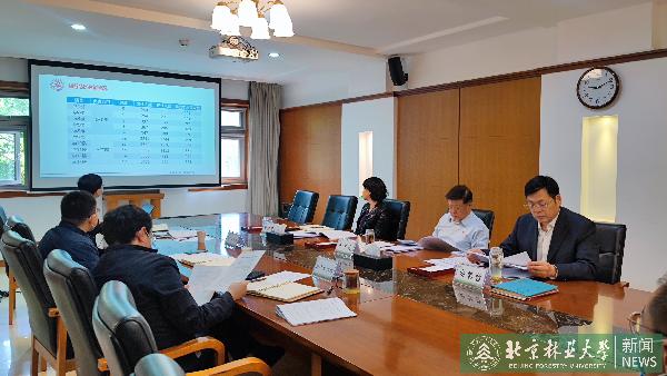 校领导连续调度校园疫情防控工作