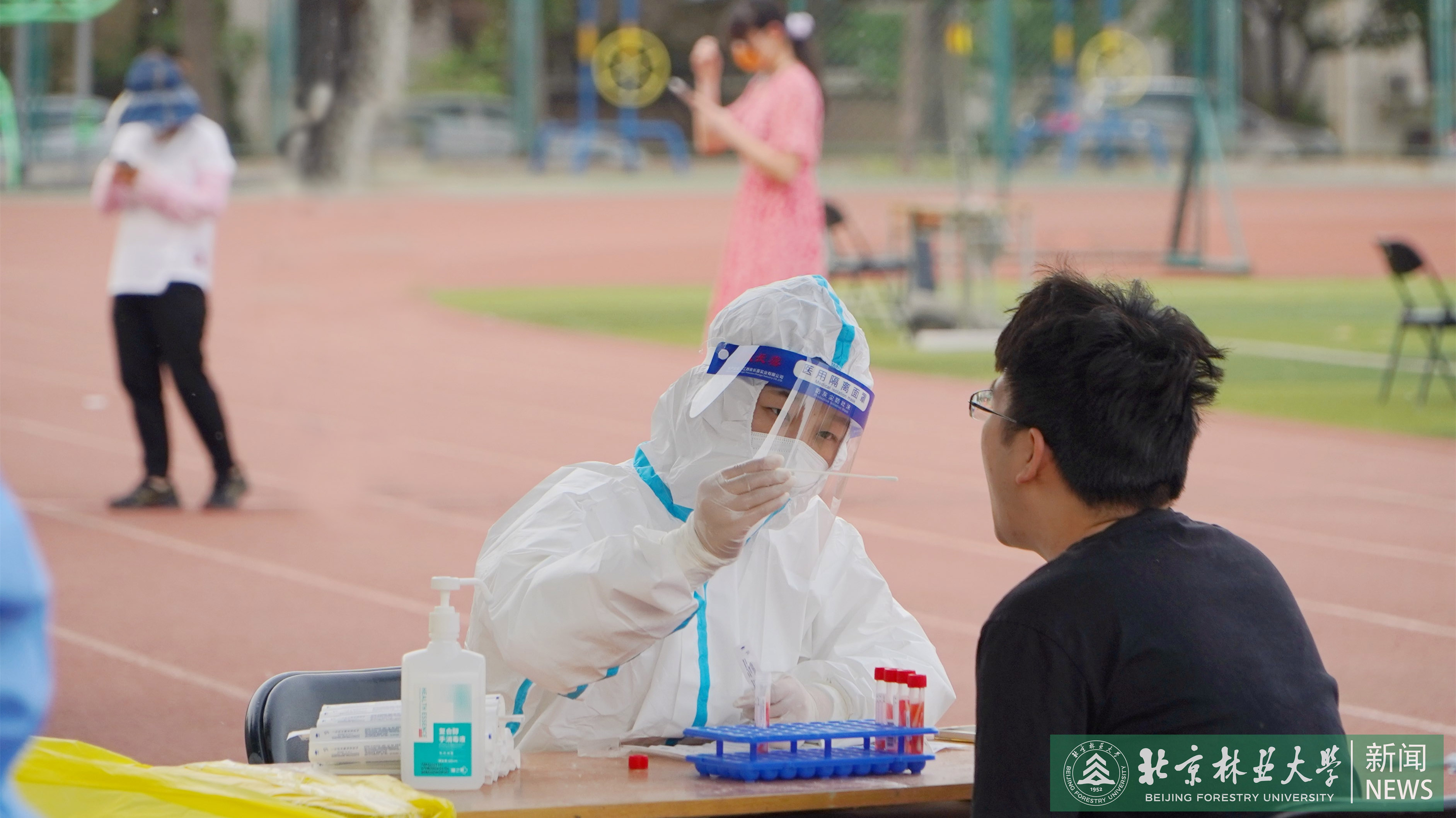 同心战“疫” 学校统一战线在行动