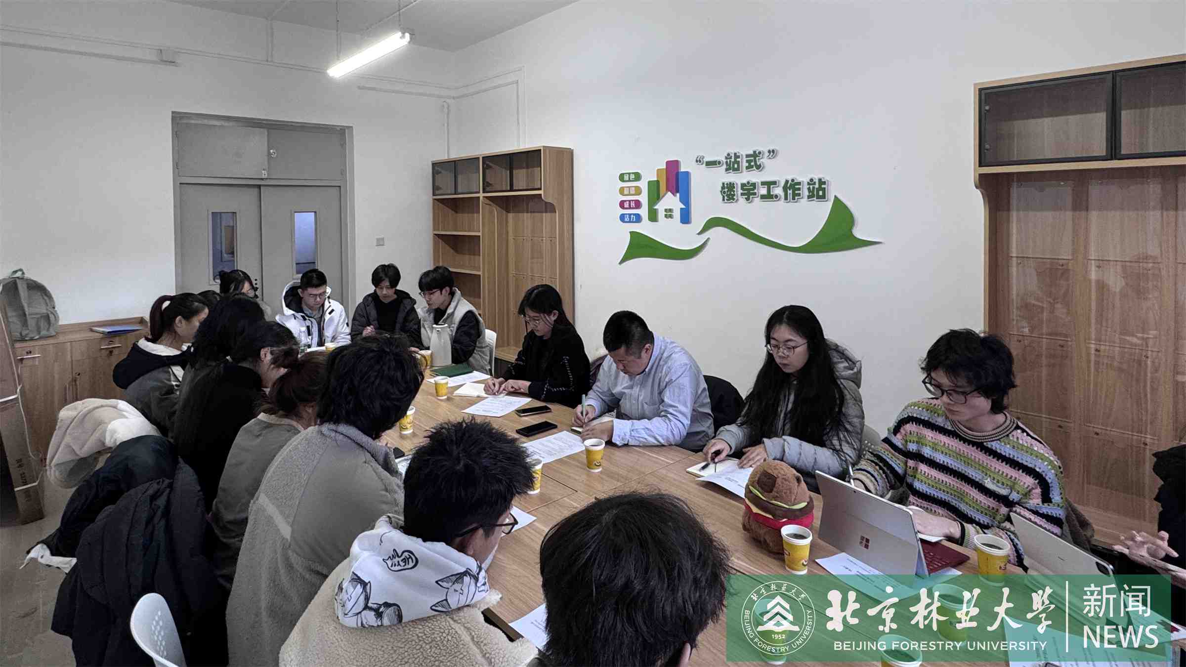 活动照片.jpg