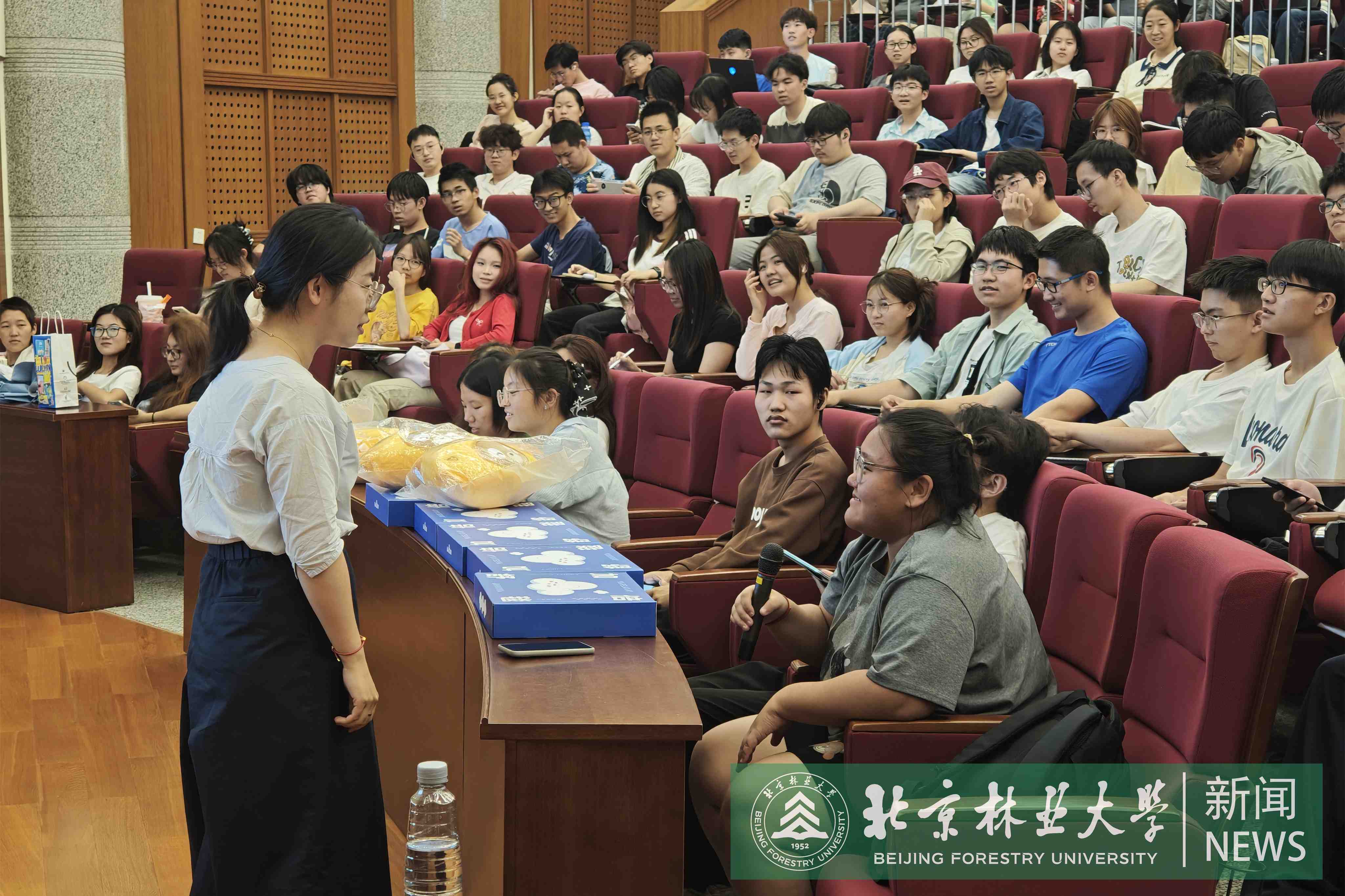 工学院举办互联网职业素能培训助力学生职业生涯规划2.jpg