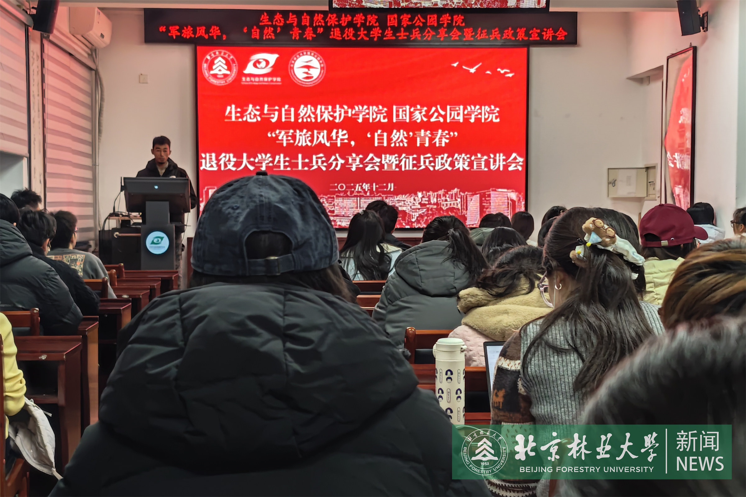 b7c05e0a1beed75fa8cbe27df5410f24.jpg