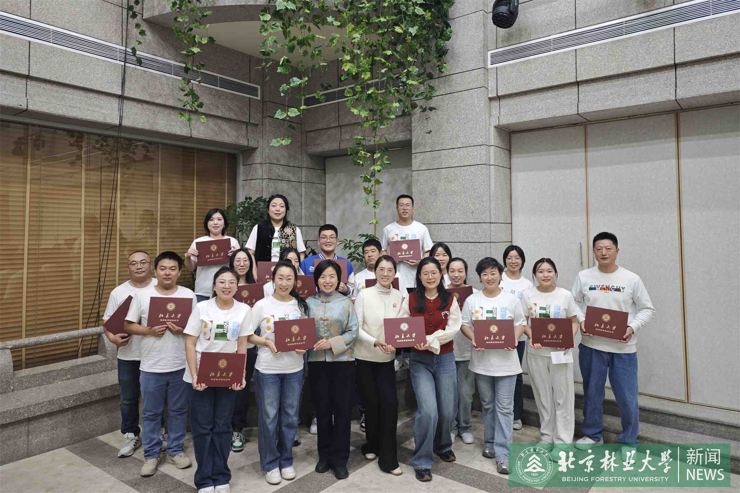 7d317c5efde879f63bf02852104eeba9.jpg