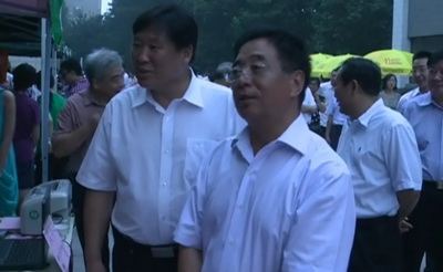 视频新闻224期：我校领导看望新生和家长