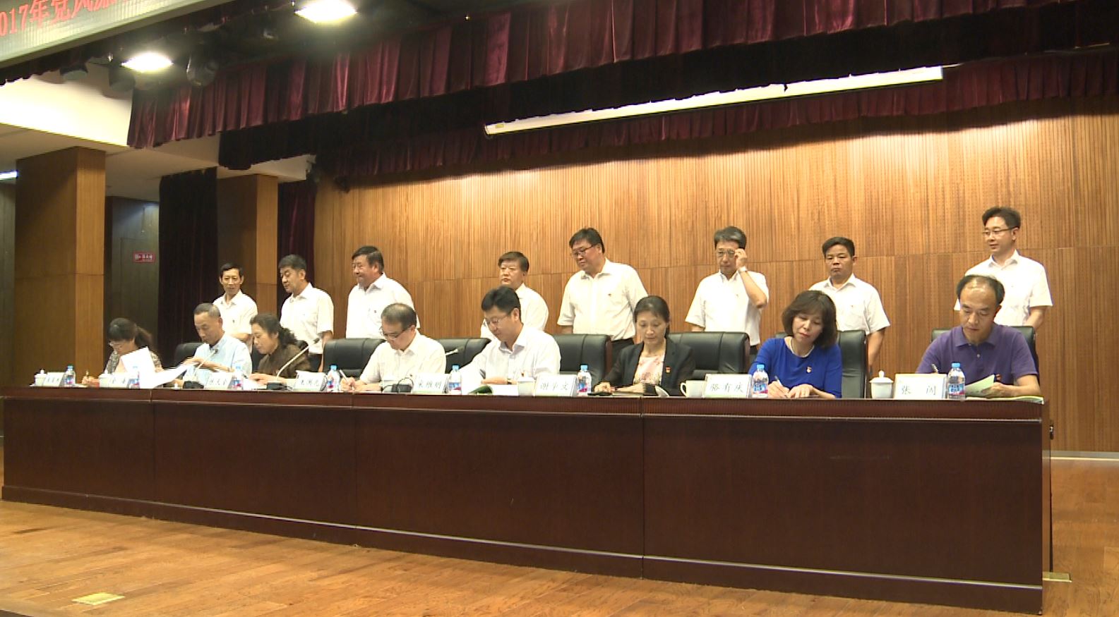 视频新闻337期：学校党委召开党风廉政建设工作会暨“两学一做”学习教育常态化制度化工作部署会